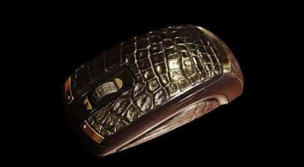 Top 10 Most expensive computer mouse - #10 GOLDEN FERRARI AND CROCODILE SKIN MOUSE - $17,258