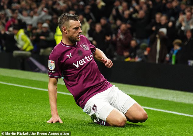 The veteran forward, now 39, has now scored in 20 consecutive seasons