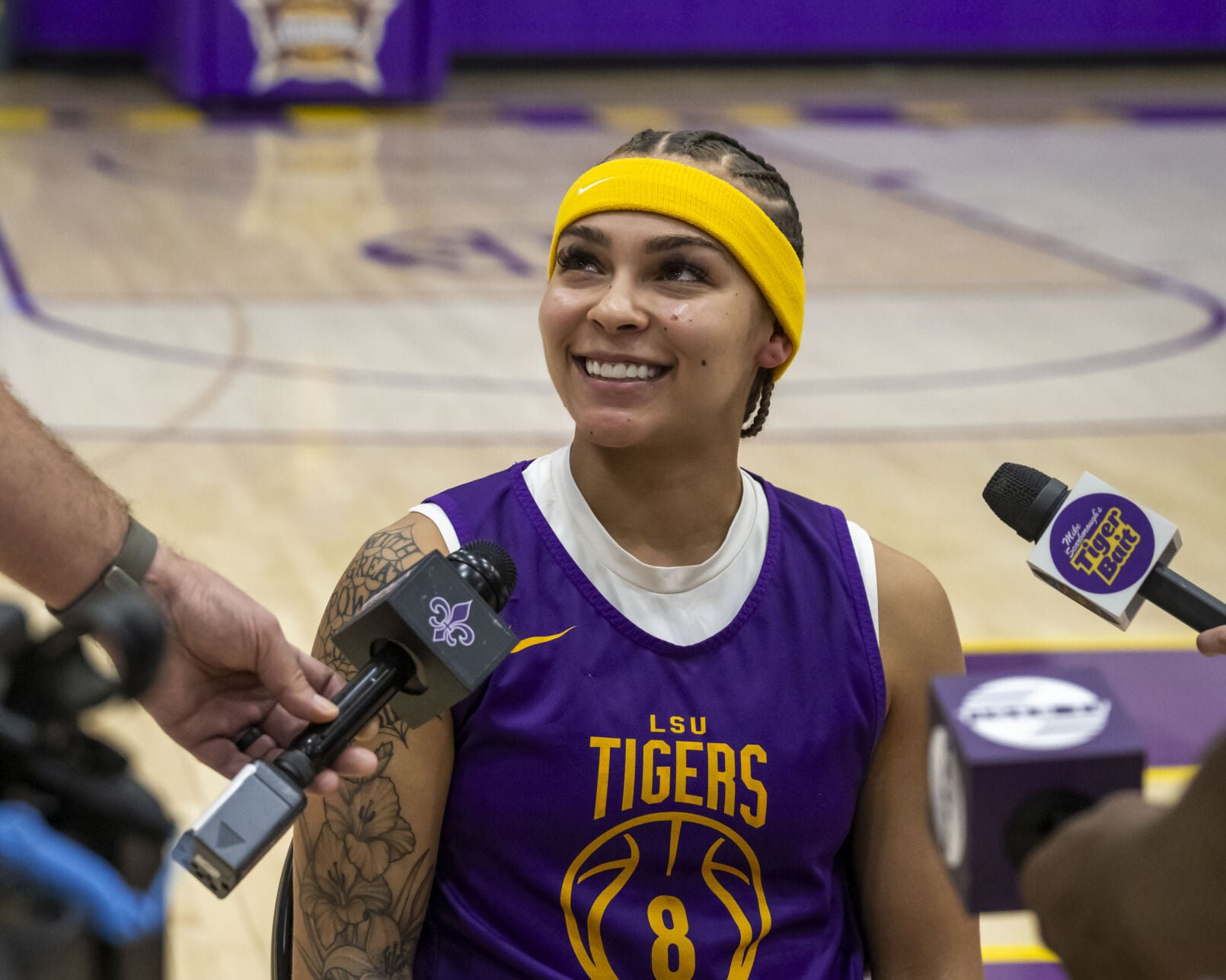 NO.lsuwomen.adv_9272 MJ.JPG