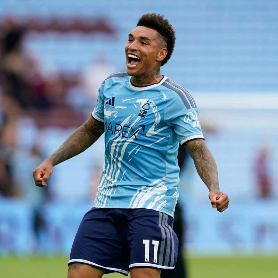 Igor Jesus em ação pelo Nottingham Forest