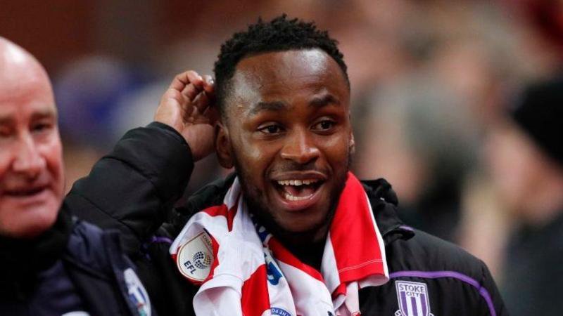 Saido Berahino before kick-off in a game between Stoke City and West Bromwich Albion at the Bet365 Stadium (9 February 2019)