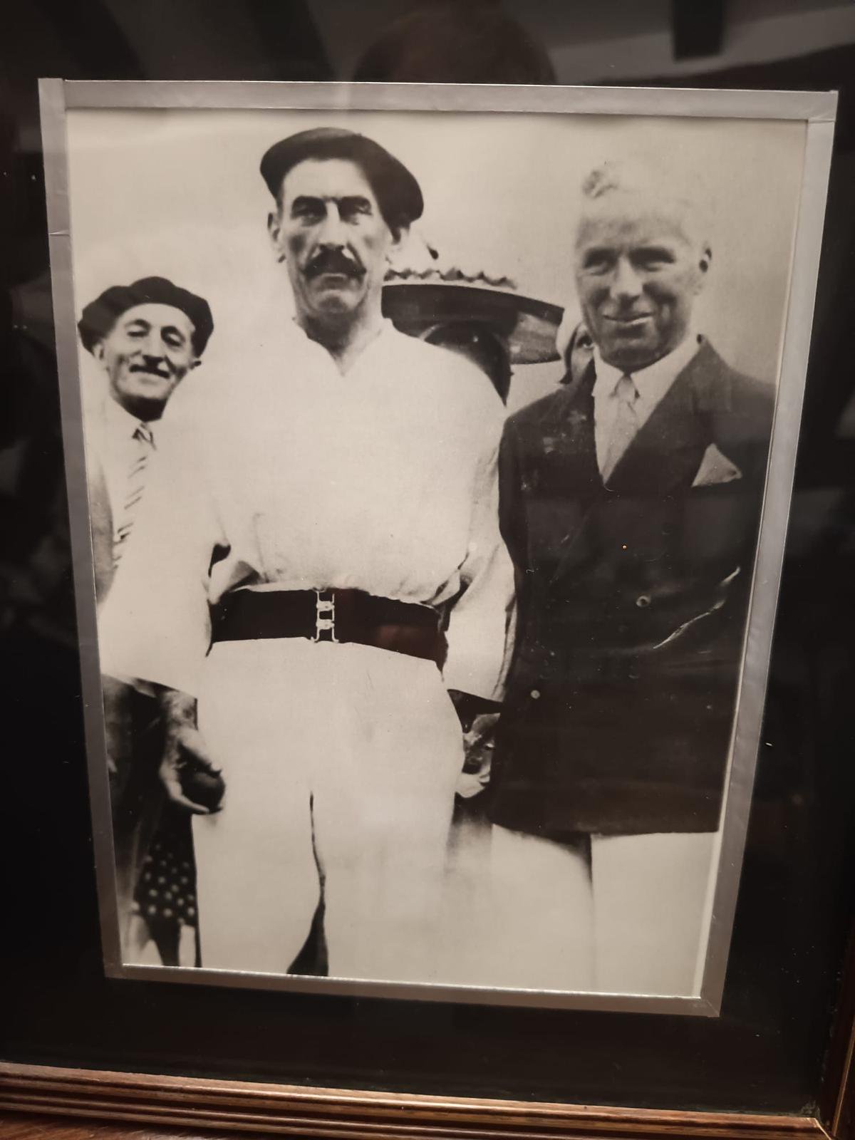 Charlie Chaplin était également admiratif du pilotari urruñar.