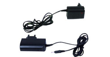 شاحن موبايل_ أرشيفية