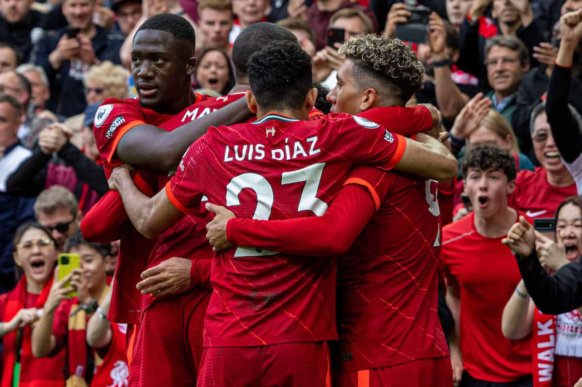 LIVERPOOL, ENGLAND - Sunday, May 22, 2022: Liverpool'selebrates after scoring the second goalhamed Salah cg2 during the FA Premier League match between Liverpool FC and Wolverhampton Wanderers FC at Anfield. (Pic by David Rawcliffe/Propaganda)