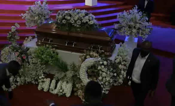 Photos and video from the funeral service of Pastor Nomthi Odukoya, wife of Lagos pastor Taiwo Odukoya