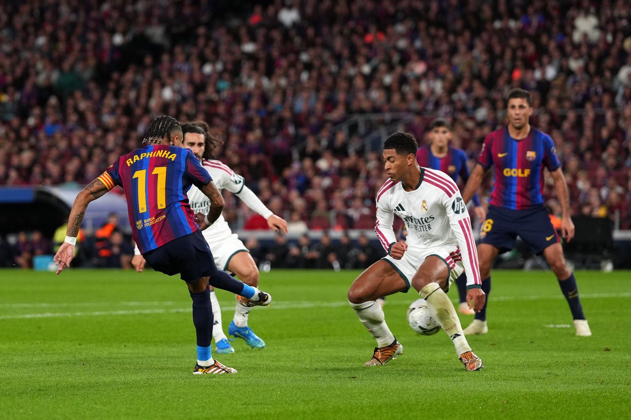 Raphinha levelled the score after a disguised pass from Pedri (Getty)