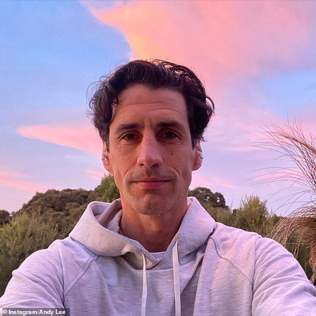 Comedian Andy Lee had a close encounter of the reptilian kind while golfing in Tasmania with friends, coming across a huge snake in a sand bunker