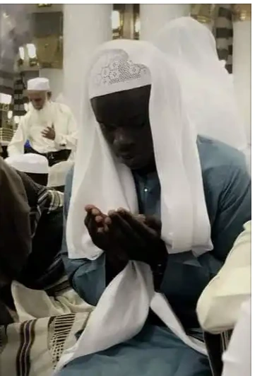 Photos Of Ahmed Musa Pogba Benzema Sallah Ozil Kante And Other Football Stars In Mecca