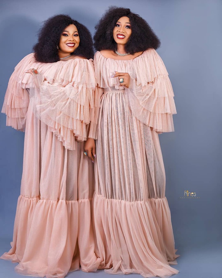 See Rare Photos of Nollywood Actresses With Identical Twin Sisters