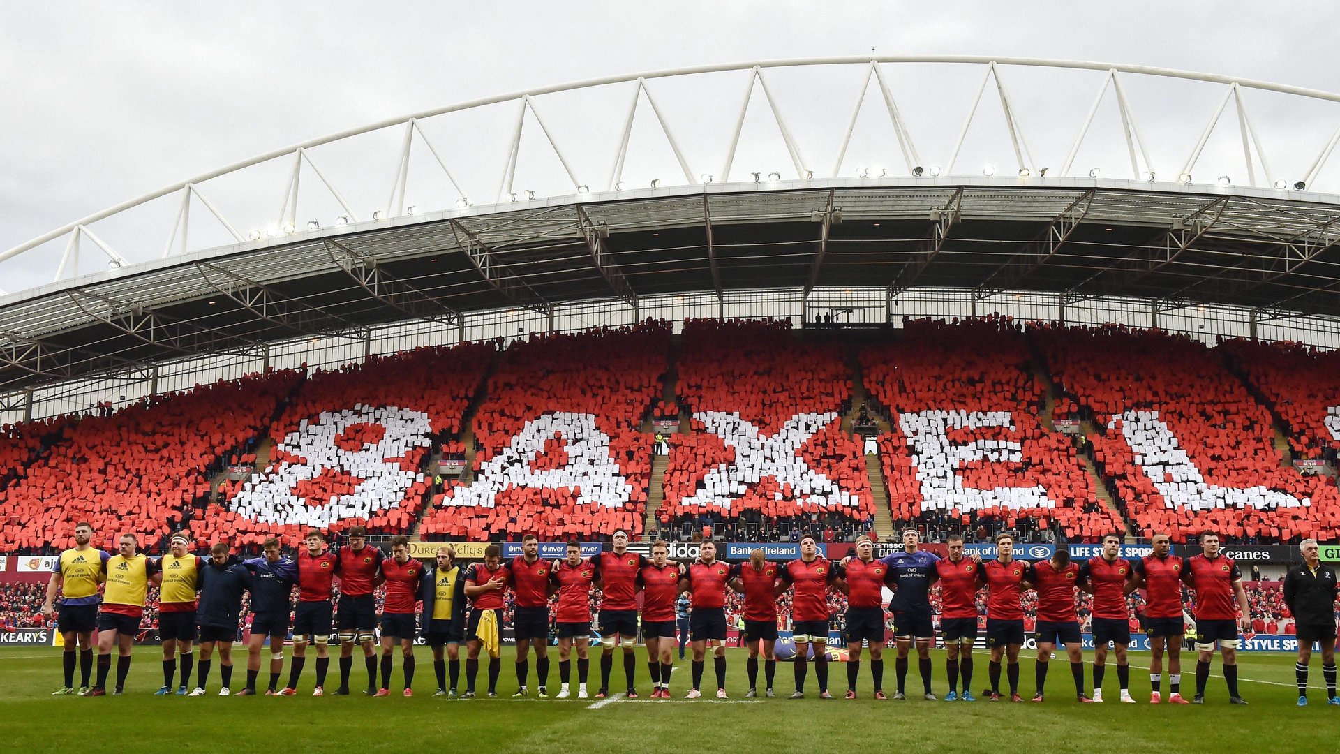 Munster players line up before facing Glasgow in October 2016