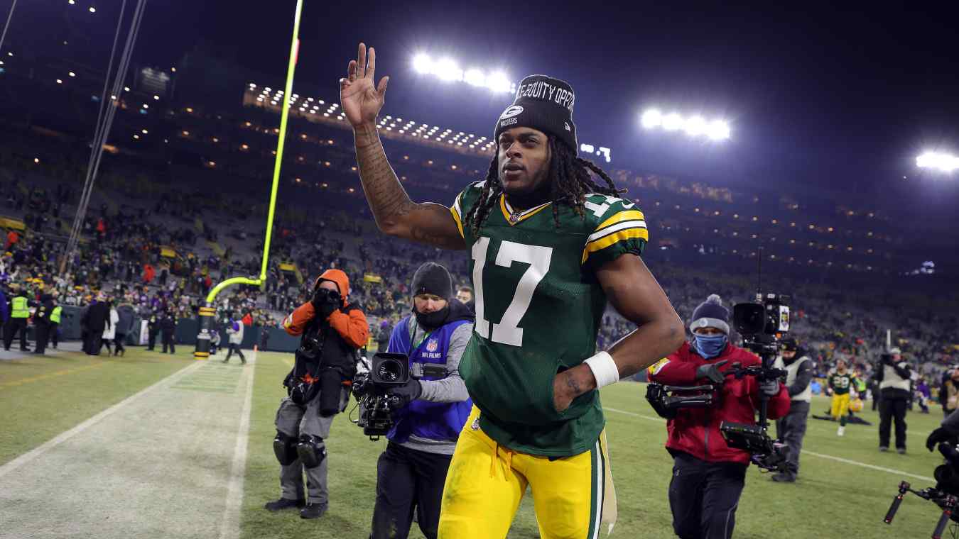 Minnesota Vikings v Green Bay Packers