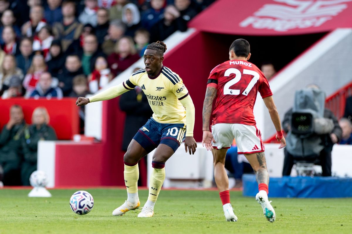Eberechi Eze playing for Arsenal against Nottingham Forest in the Premier League at the City Ground