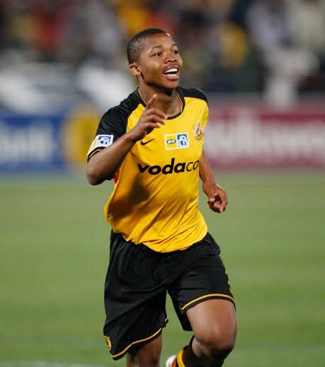 Kaizer chiefs sales retired jersey numbers