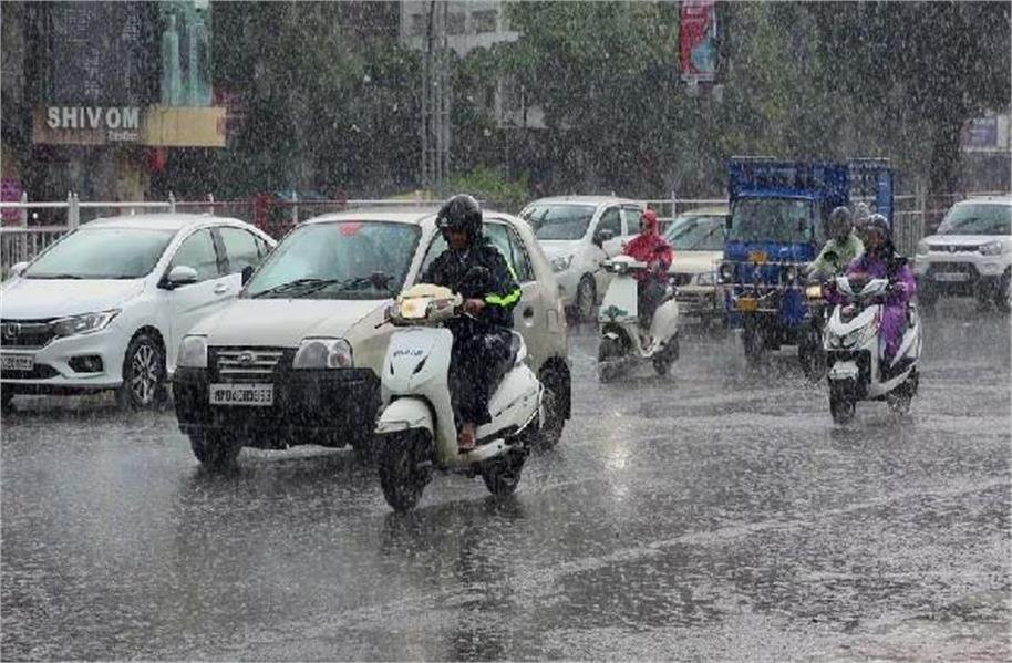 heavy rain and thunderstorms expected in