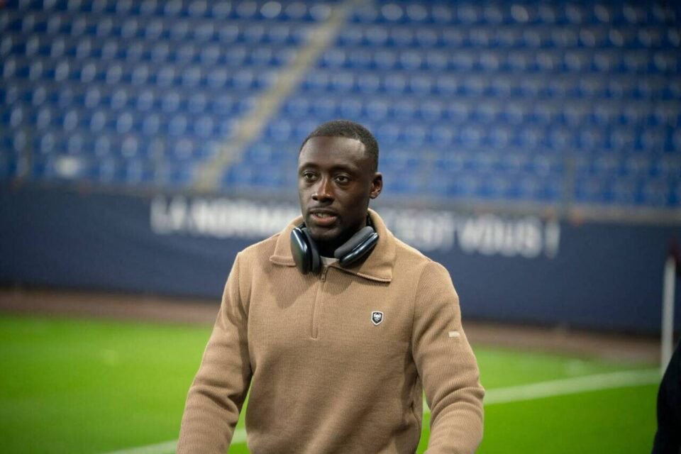 Dennis Appiah.