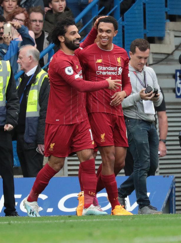 Trent Alexander-Arnold gave instruction to Mo Salah before Liverpool  free-kick - Daily Star