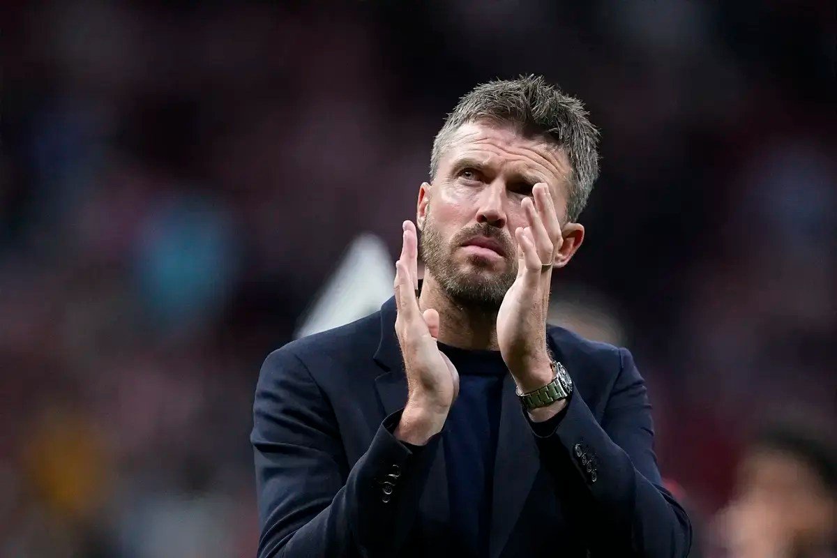 Defender sold by Manchester United last month reveals differences between Ruben Amorim and Michael Carrick