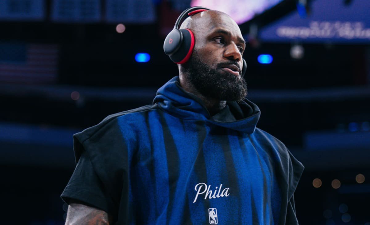 LeBron James © X/ @Sixers