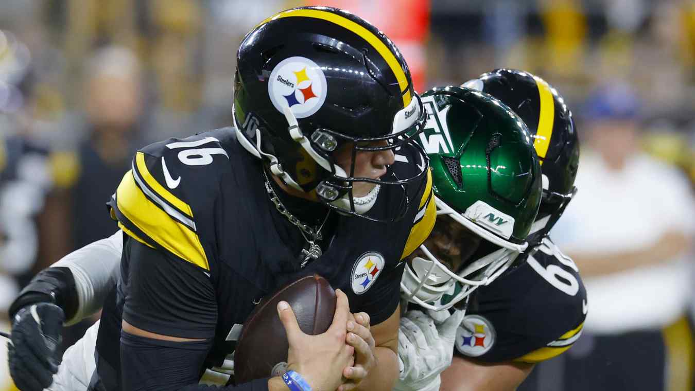 New York Jets v Pittsburgh Steelers