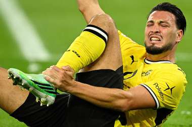 FBL-GER-BUNDESLIGA-DORTMUND-FRANKFURT
