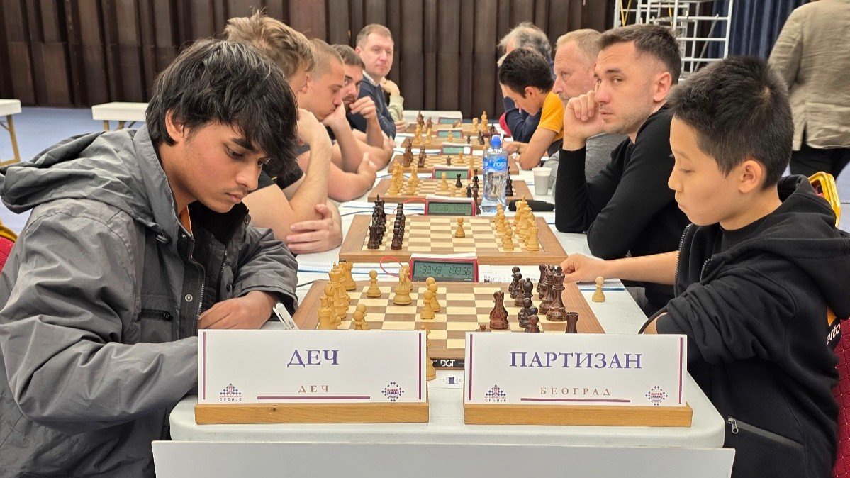 Shogdzhiev in the 7th round against Santhosh, the only game he lost. Photo: Official website.