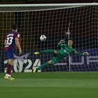 Lewandowski hat trick gives Barcelona comeback victory over Valencia