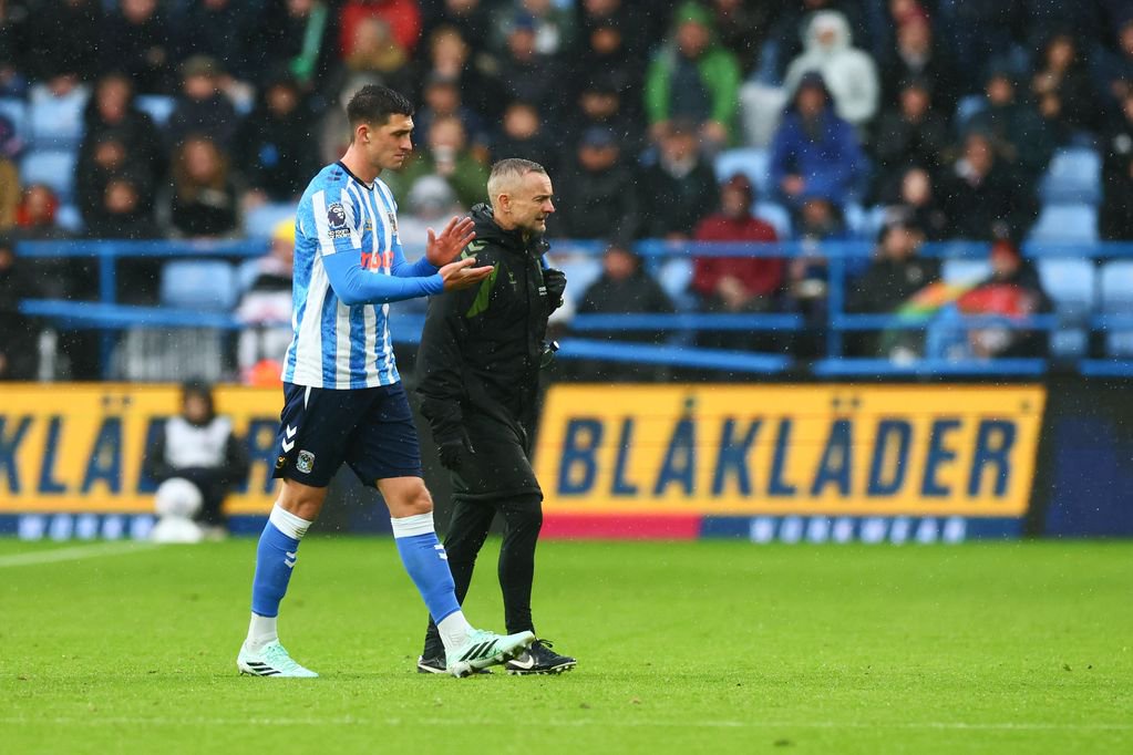 Bobby Thomas of Coventry City leaves the pitch due to injury