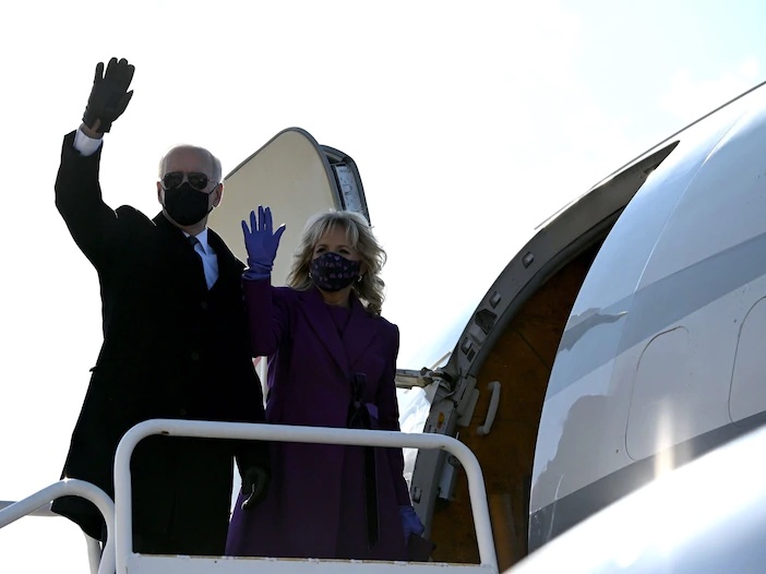 Biden flies to Washington, DC