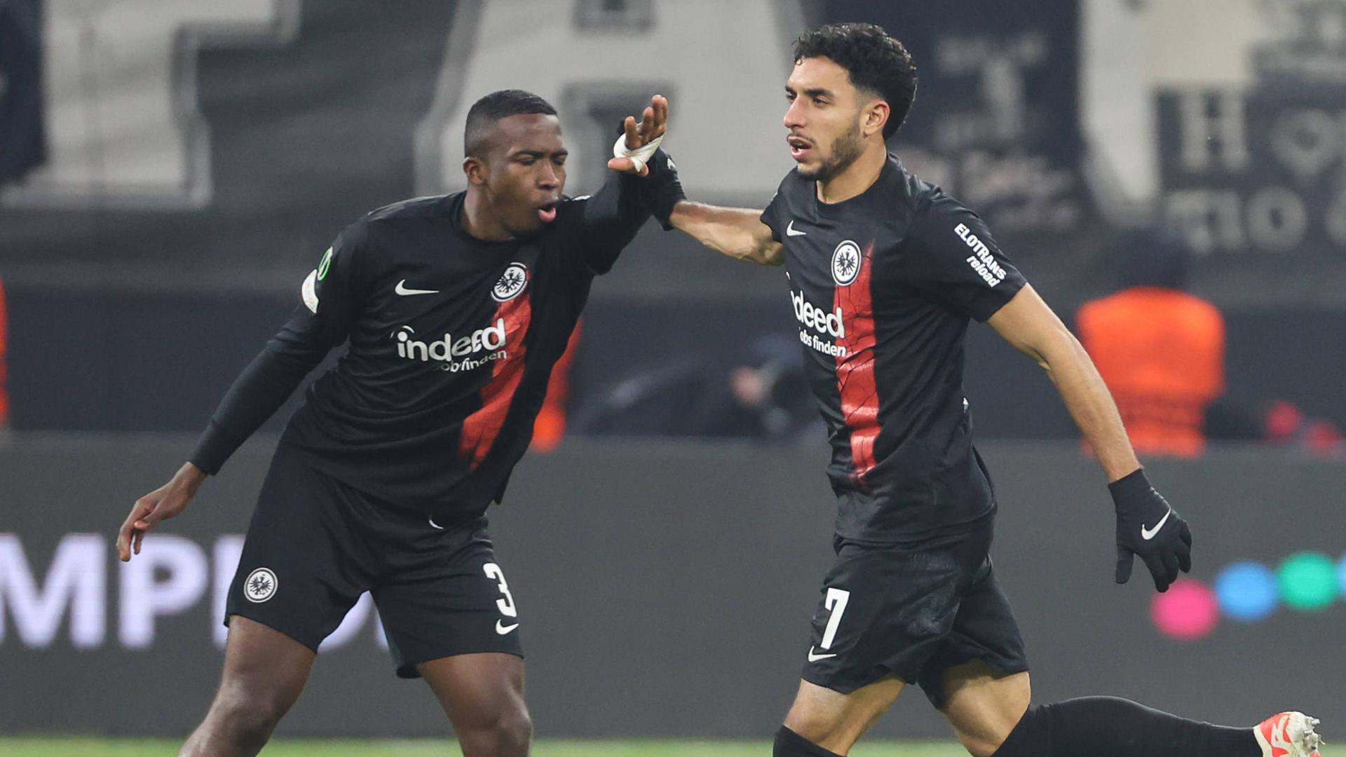Weltklasse in Frankfurt: Willian Pacho (links) und Omar Marmoush.