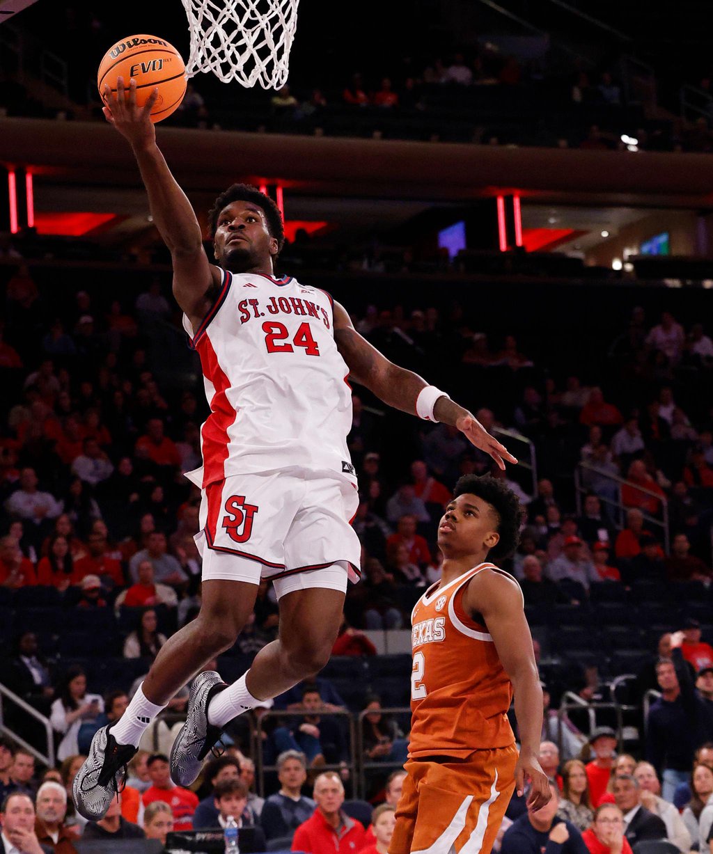 St. John's guard Tounde Yessoufou drives to the basket for a layup against the Texas Longhorns.