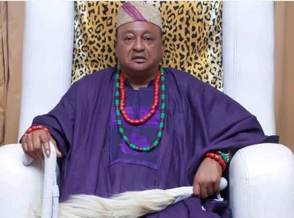 photo-of-actor-Jide-Kosoko-dressed-in-royal-attire