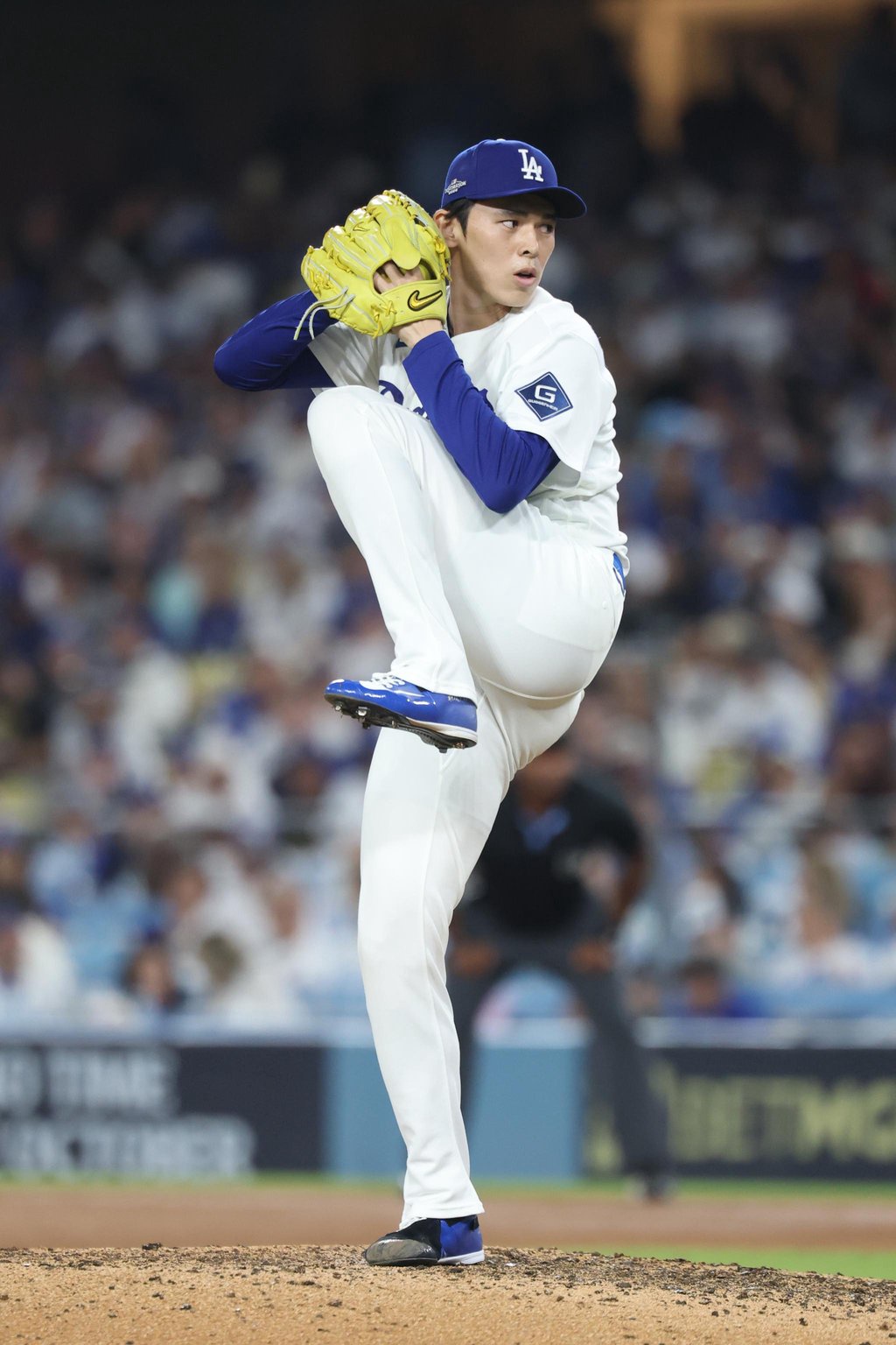 Los Angeles Dodgers pitcher Roki Sasaki throws a pitch during a game against the Milwaukee Brewers at Dodger Stadium.