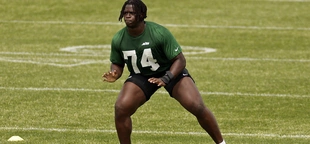 Jets sign 1st-rounder Olu Fashanu to 4-year, $20.51 million deal. Offensive tackle was No. 11 pick