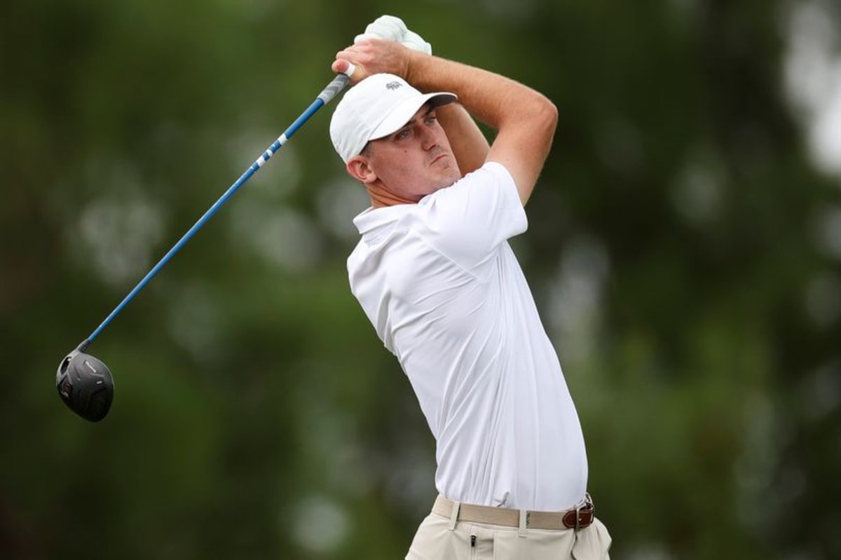 Austin Lemieux carded one over during the first round in Bermuda