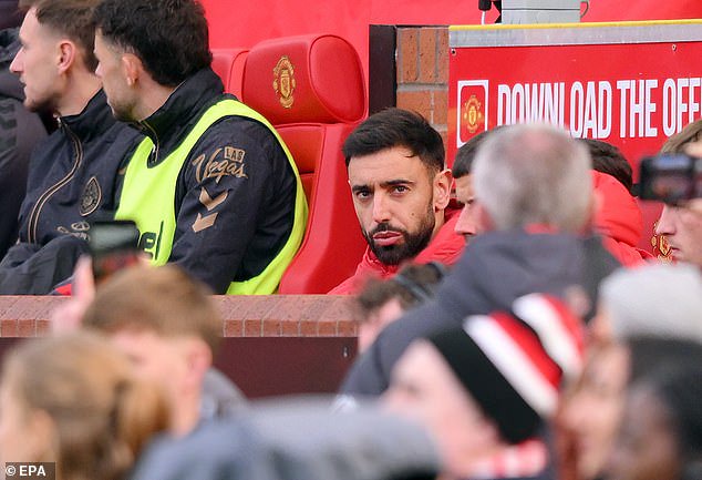 Jamie Carragher claimed Michael Carrick 'tried to embarrass' Bruno Fernandes by leaving him on the bench against Bournemouth