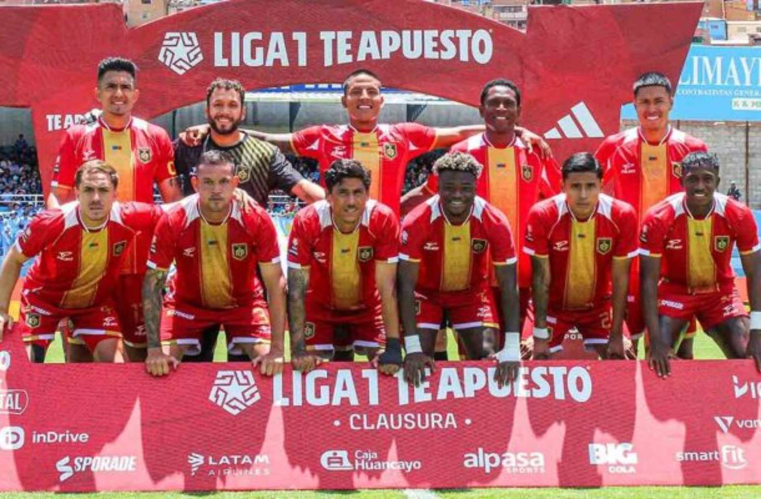 Plantel do clube que denunciou assédio a seus jogadores através de comunicado oficial –