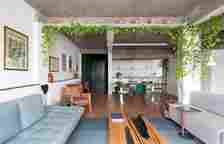 Bananeira Apartment / Angá Arquitetura + Estúdio Pedro Luna - Interior Photography, Living Room, Sofa