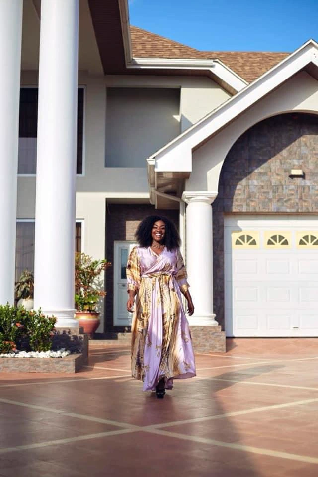 Emelia Brobbey displays her multi-dollar mansion in new photos