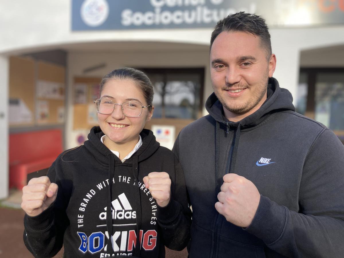 Maloway Canlers a été championne de France amateur Élite de boxe dans les moins de 50 kilos. Ici avec son entraîneur Michaël Weus du ROC boxe.