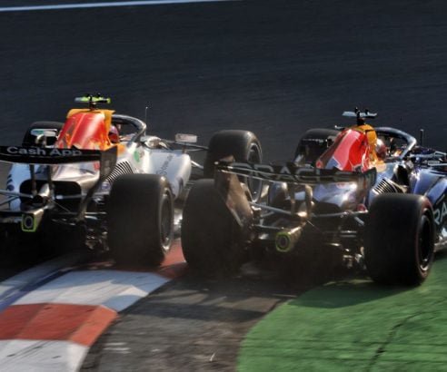 Liam Lawson (NZL/Racing Bulls) et Max Verstappen (PBS/Red Bull Racing)
