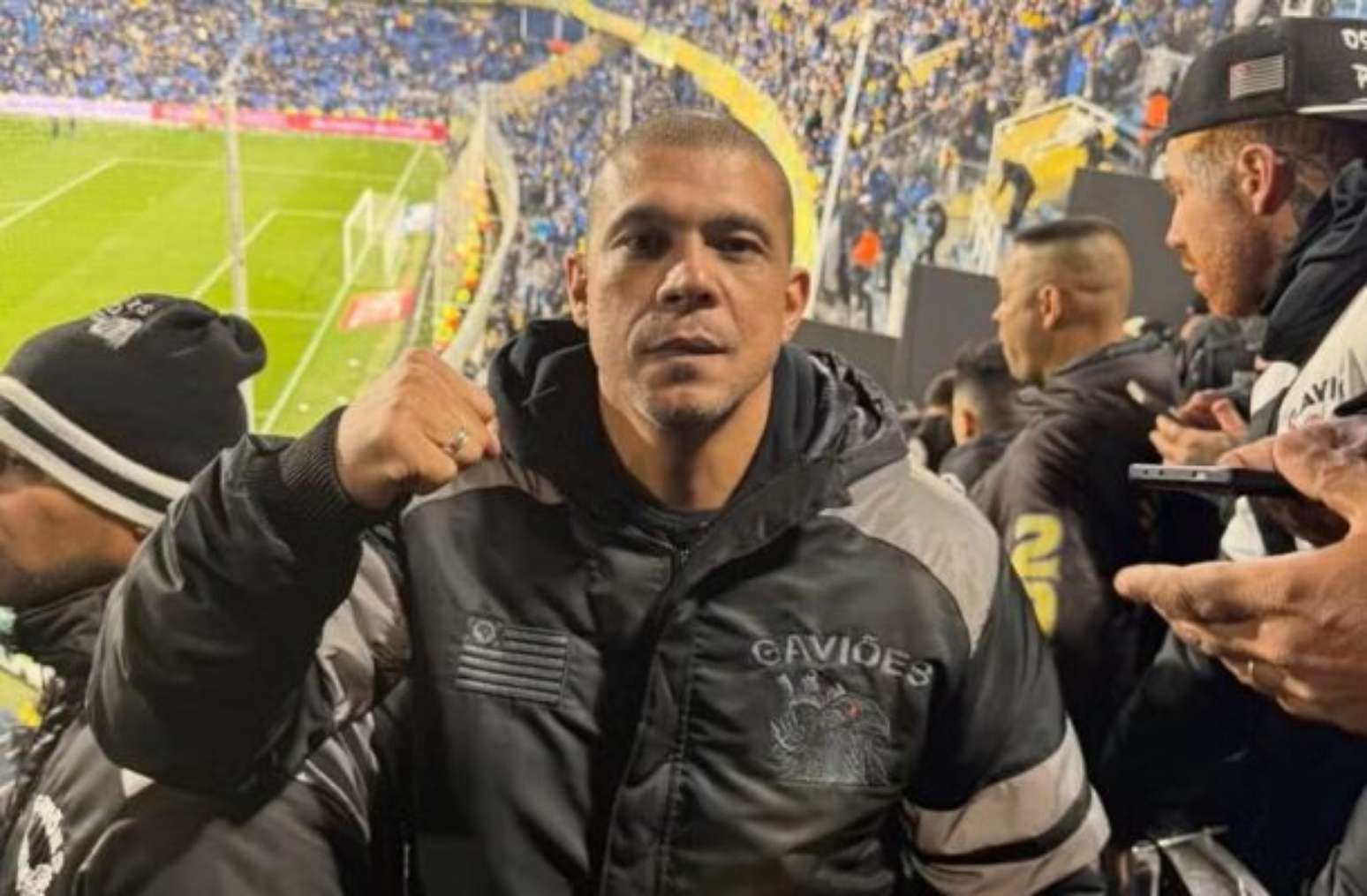 Post do presidente da Gaviões da Fiel, organizada do Corinthians, ameaça árbitros –
