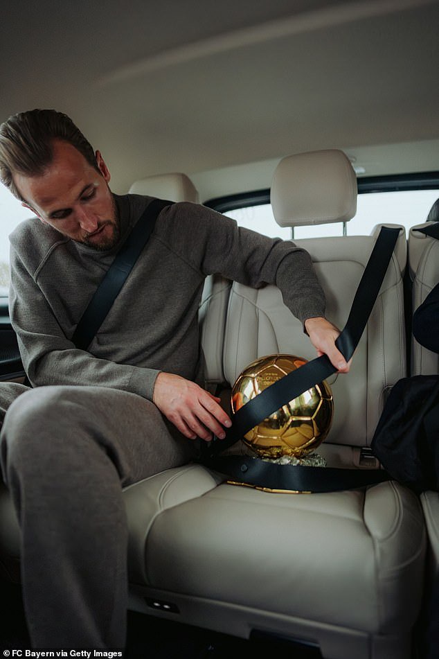 Shortly after receiving his Ballon d'Or Harry Kane confirmed that he had spoken to his manager earlier than morning