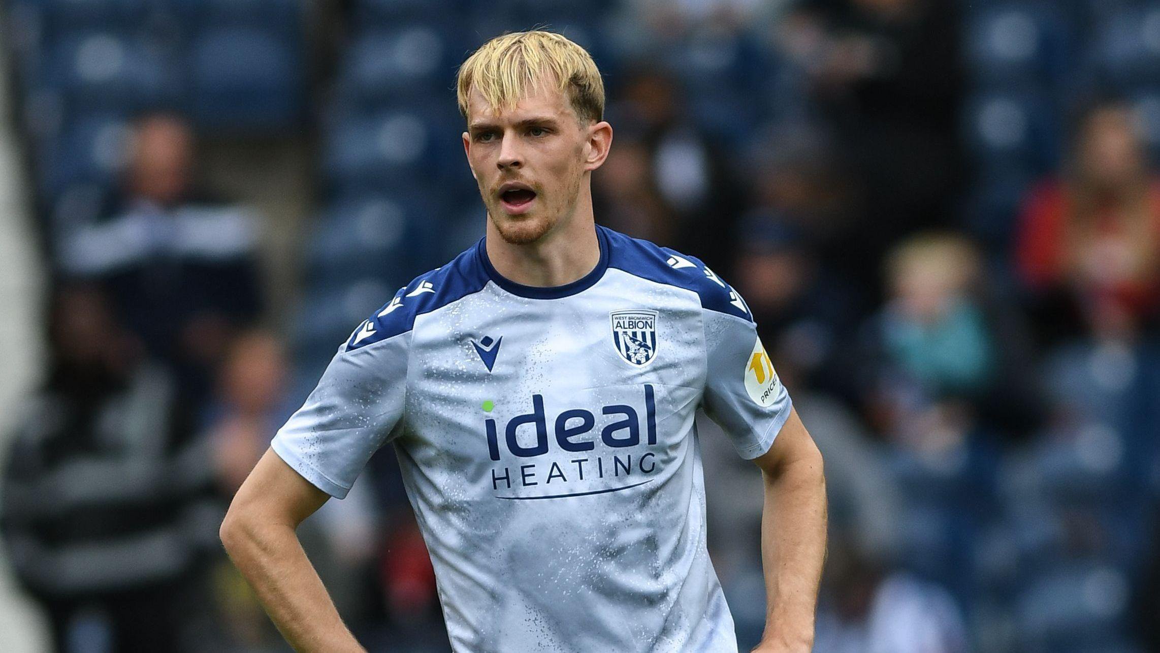 Toby Collyer warms up for West Bromwich Albion