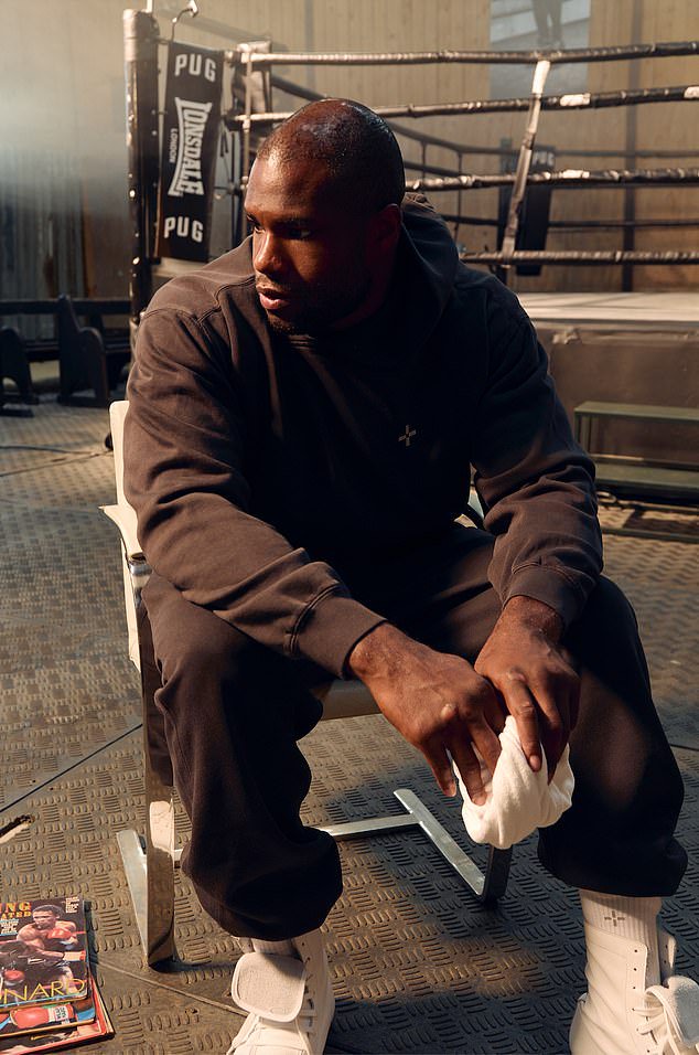 Dubois has just signed a six-figure deal brokered by NVA SEG Talent Group to become the global ambassador for British performance and lifestyle brand Resonance Energy Wear