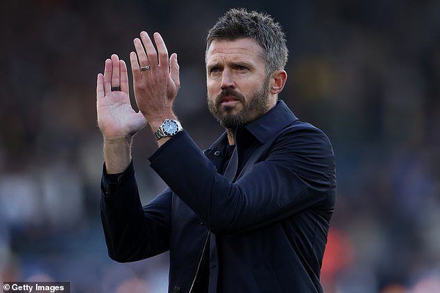 Michael Carrick has been asked if Fernandes is undroppable - he may soon feel pressured to bench him