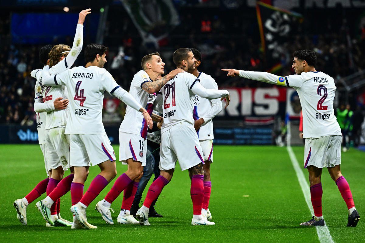 Hakimi bags hat-trick as Paris Saint-Germain rip Le Havre to pieces