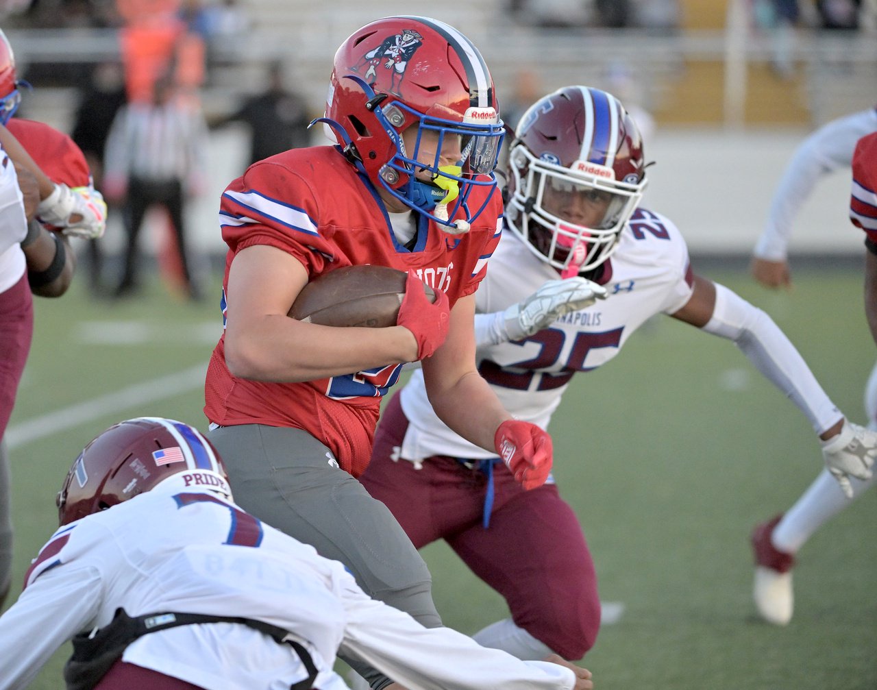 Old Mill Patriots Tyler McConville #22 runs in the first quarter. The Annapolis Panthers host the visiting Old Mill Patriots in a high school football held at Severna Park High School Friday evening. (Paul W. Gillespie/Staff)