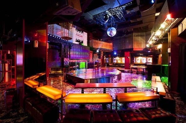 10 Club di Jakarta yang Paling Populer, Asyik buat Party!