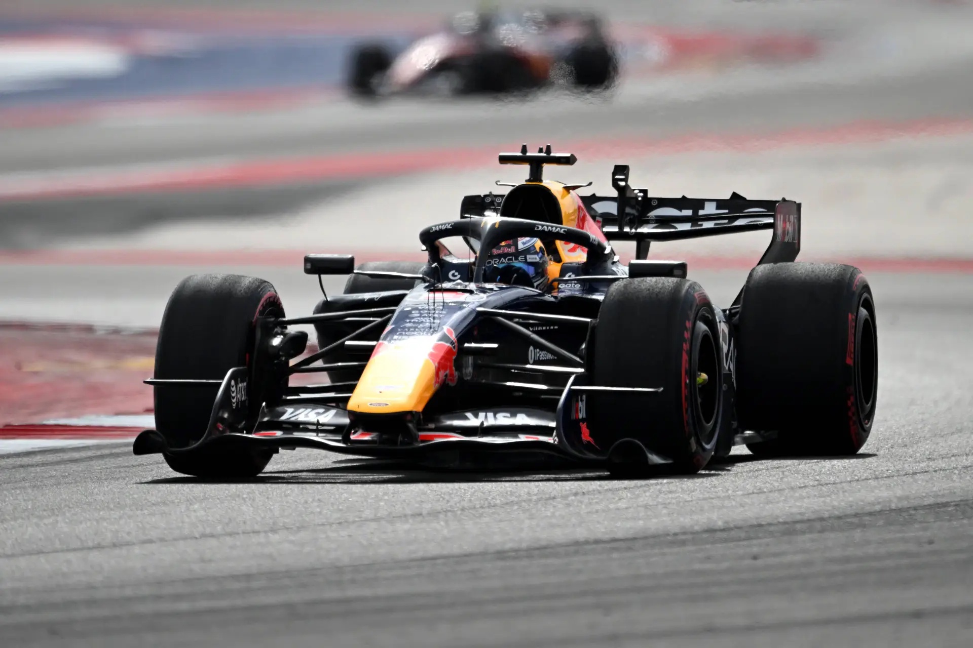 max-verstappen-cota-race-2026