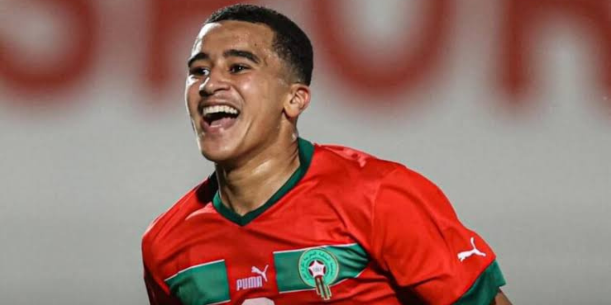 Abdellah Ouazane: Ajax's 17-Year-Old Star Praised as Morocco's New Gem by L'Équipe